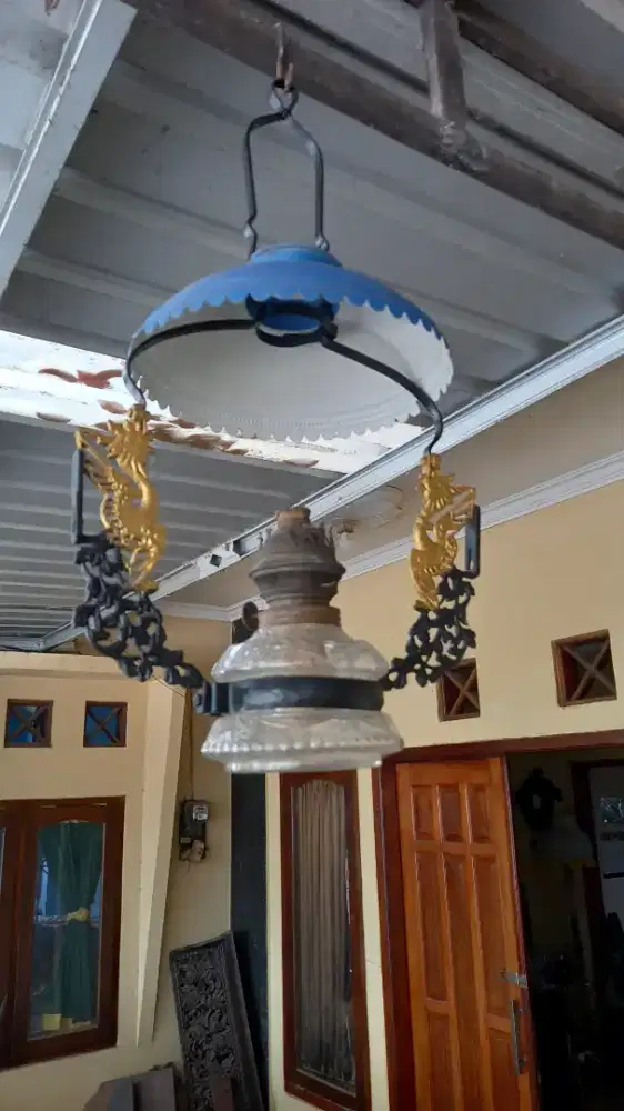 Lampu Gantung Ayam Kuno