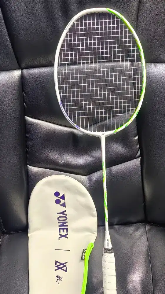 Yonex Astrox 100zz VA edition Mulus 99%