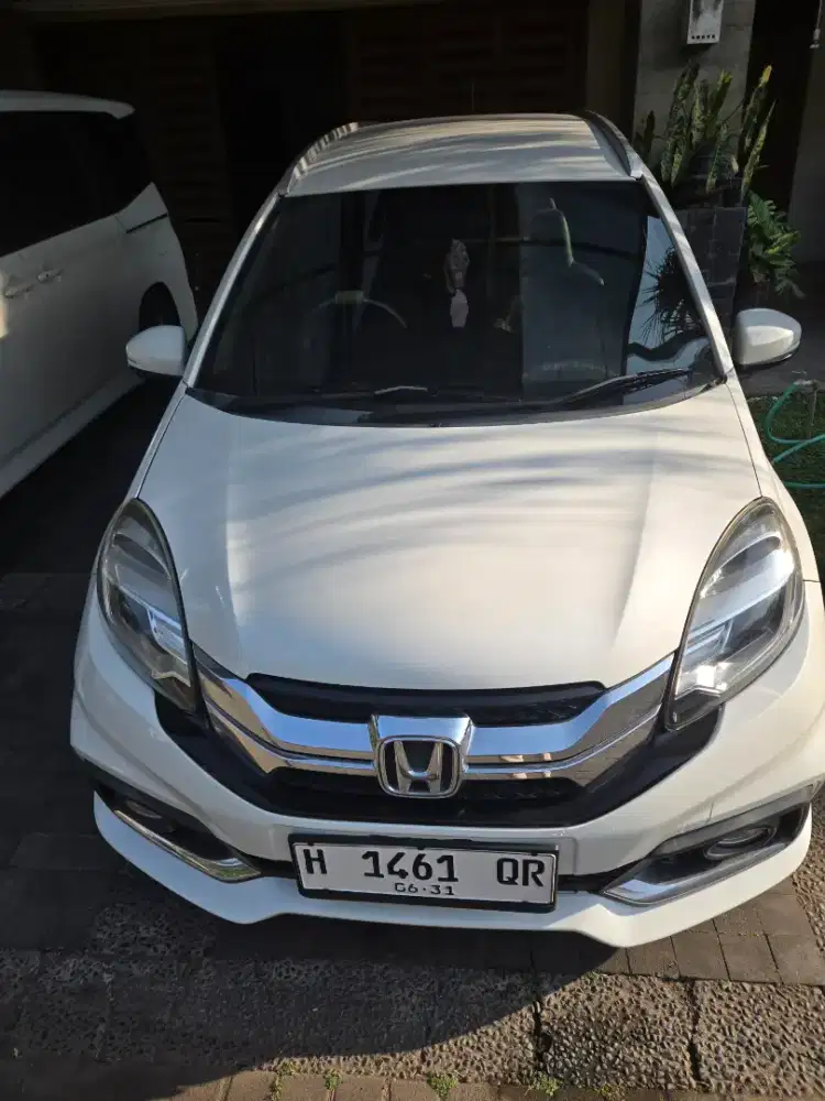 Mobilio RS Matik 2016