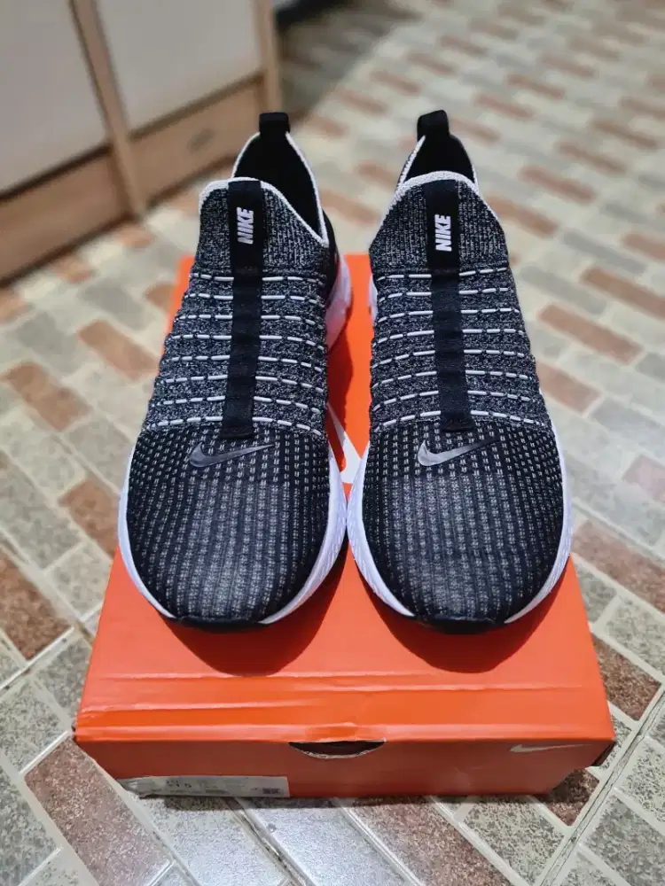 Nike React Phantom Run FK 2