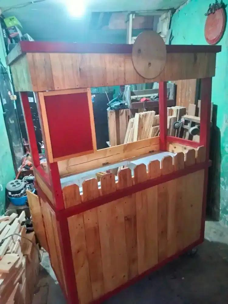 gerobak booth teh solo, jus, martabak, dll baru