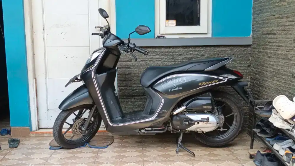 Honda Genio 2019 odometer 30rb plat b