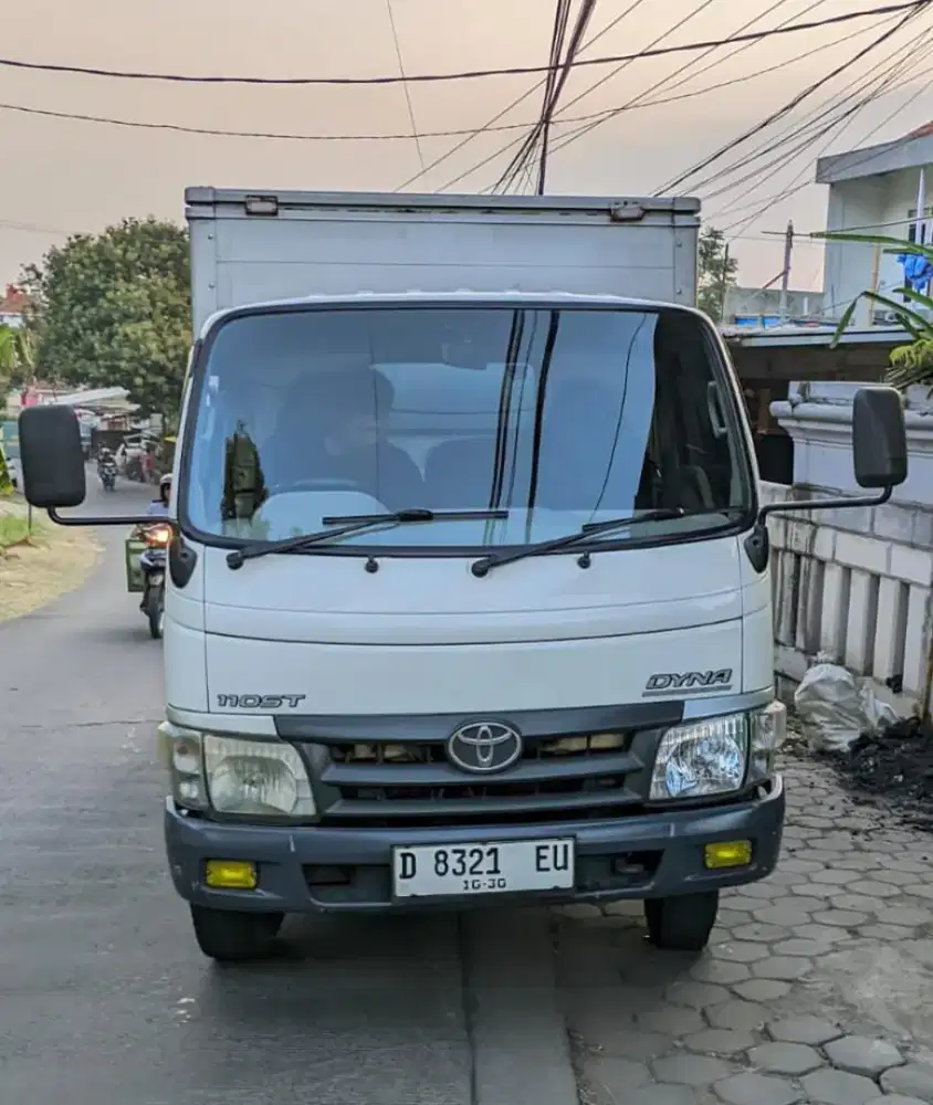 ENGKEL LONG !  TOYOTA DYNA 110 STL 2015 BAK BESI  ISTIMEWA !!!