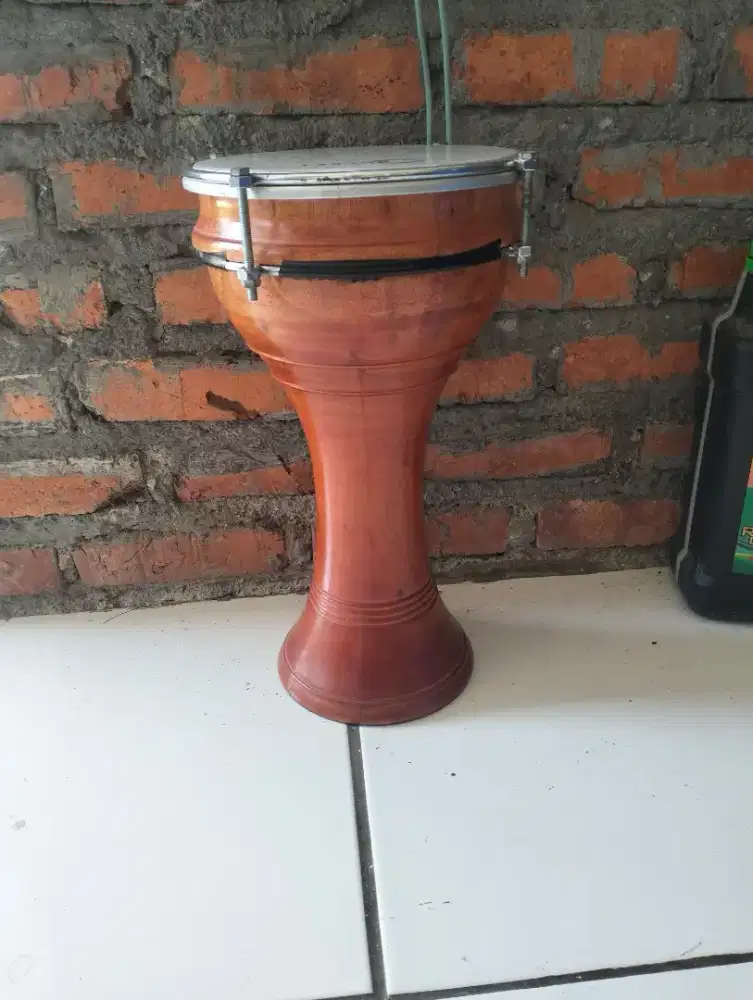Alat musik darbuka