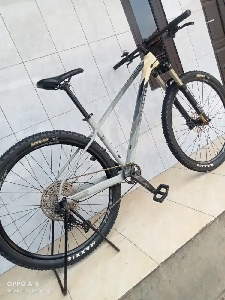 POLYGON XTRADA 6 mokachino ring 29er