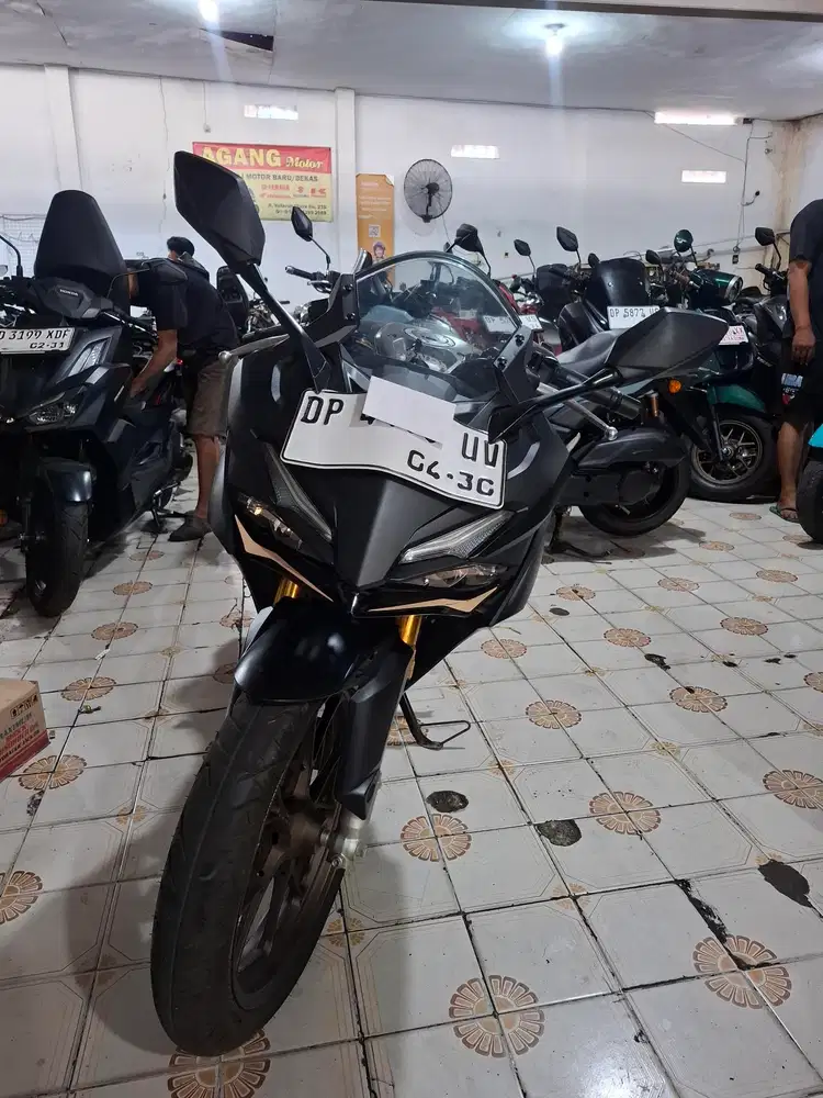 Honda CBR 150cc 2025 Hitam