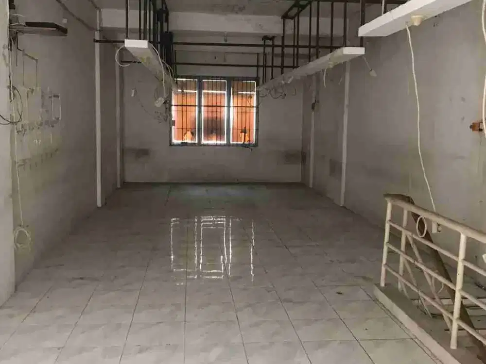 Dijual Ruko di Jalan Pasar Kembang Surabaya Pusat