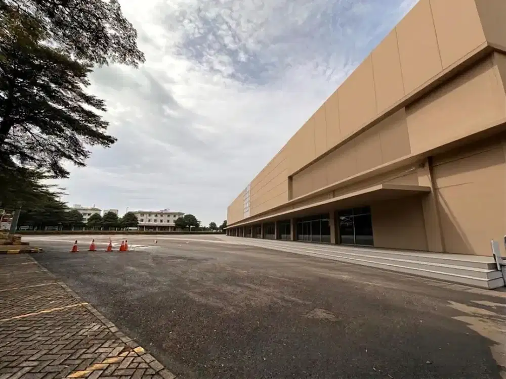 Dijual Gedung Luas Serbaguna dengan Fasilitas Lengkap Cocok untuk Tempat Usaha Lokasi Strategis Dekat Lotte Mart di Sektor 7 Bintaro Tangsel Ut-18625