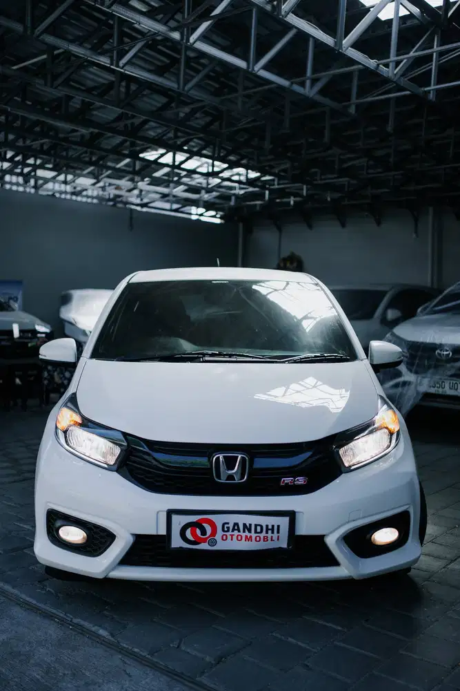 BRIO RS 1.2 CVT 2021 MATIC PUTIH