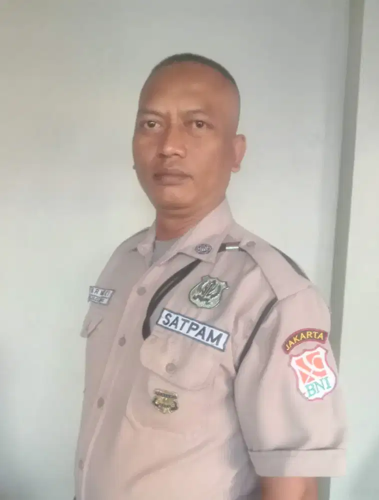 Siap menjadi pengawal sekakigus driver pribadi