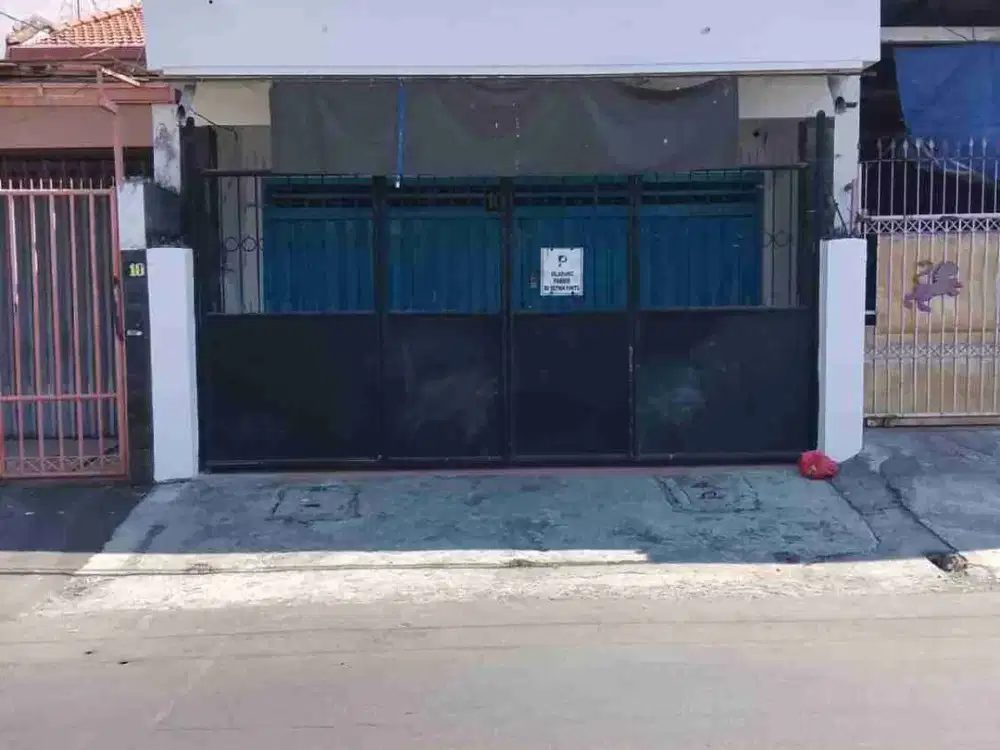 Dijual Murah Rumah Usaha di Petemon Timur Surabaya