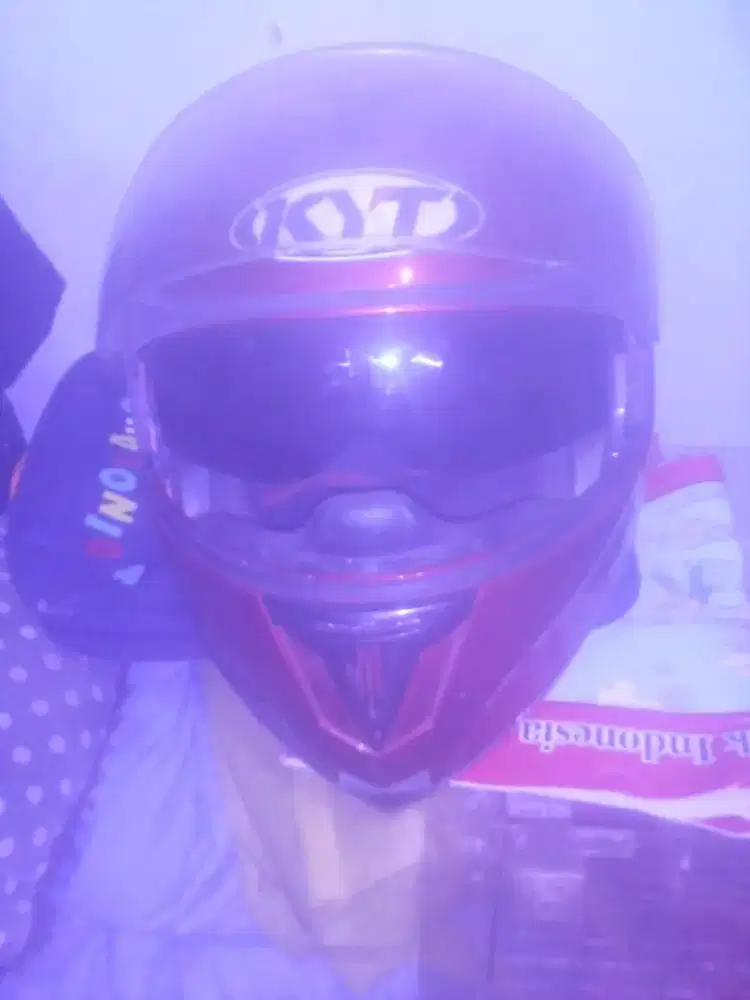 Jual cepat helm KYT