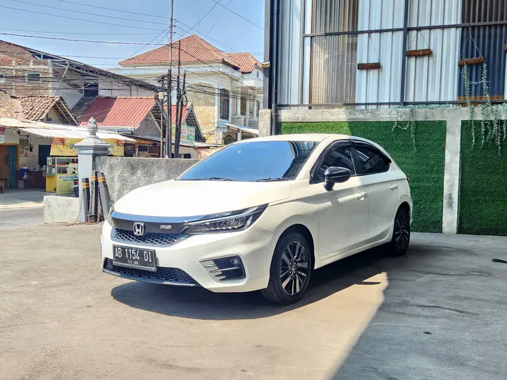 City Hatchback RS 2021 Matic tangan pertama
