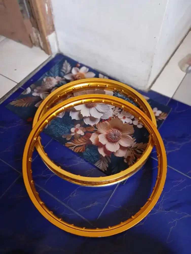 Velg jinfei gold ring 17 UK 140/160 sepasang