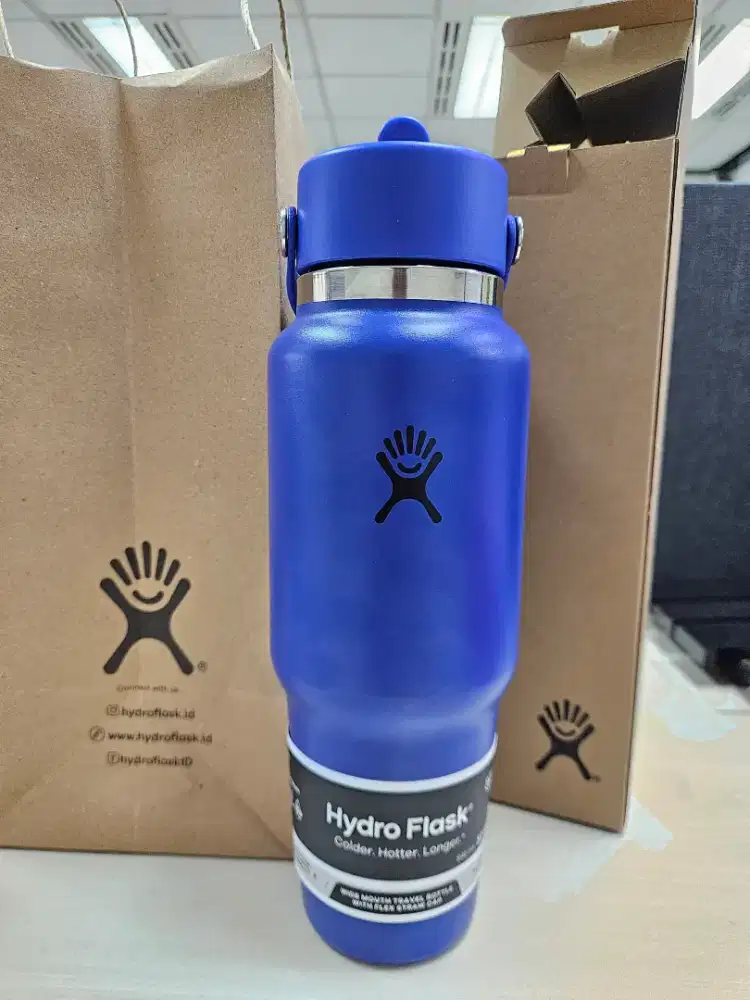 Hydro Flask Capri Blue 32 oz