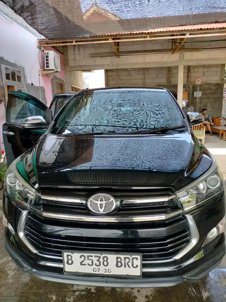 Innova Venturrer 2020 Bensin AT