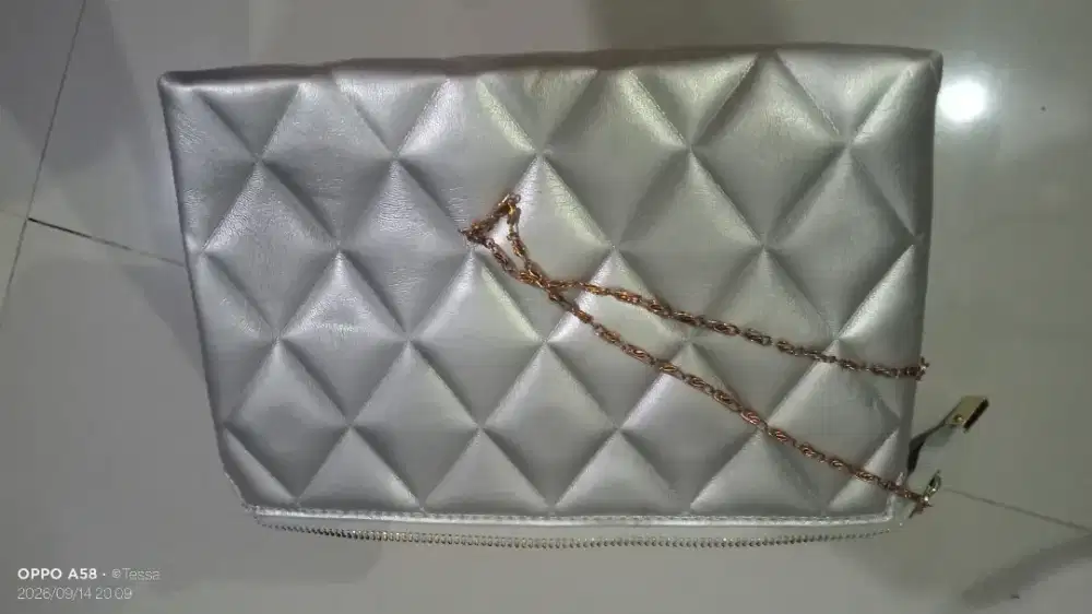 Tas Pesta cantik