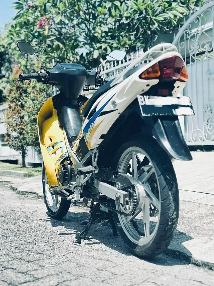 Satria hiu 2004