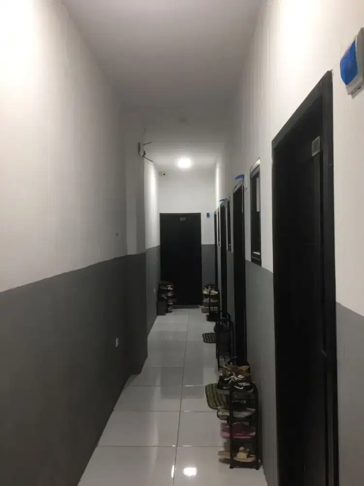 DIBUTUHKAN HOUSEKEEPING