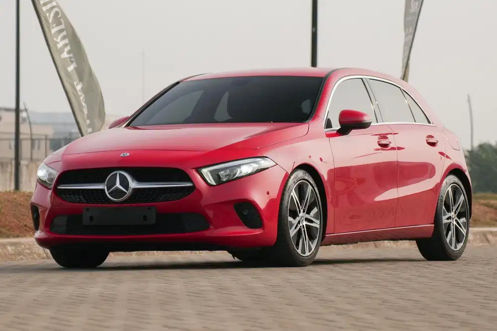 Mercedes Benz A200 1.3 Progressive Line Hatchback 2019 B200 C200 C300