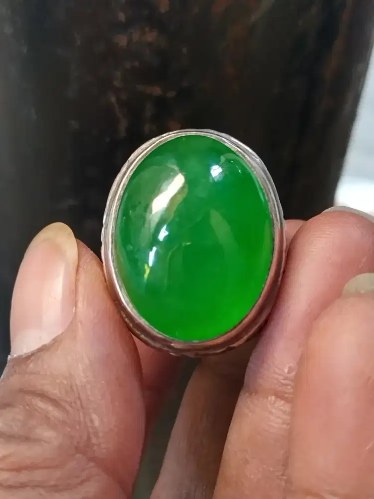 Batu cincin giok burma hijau apple
