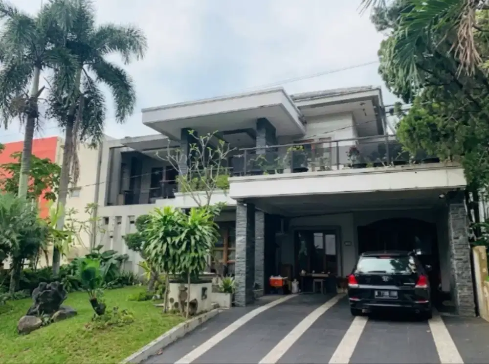 Jual rumah Mewah Sentul City Bukit Golf Hijau