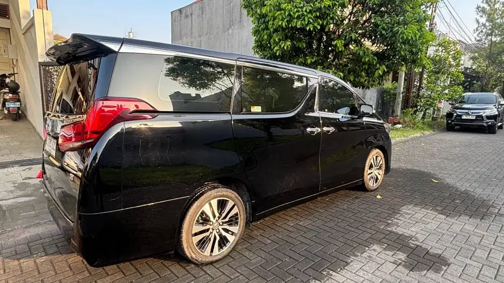 DIJUAL TOYOTA ALPHARD 2.5 G AT – 2018