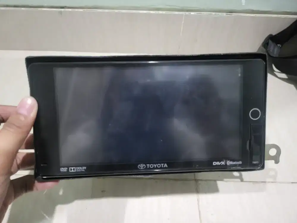 Head unit ori ex toyota voxy 2019