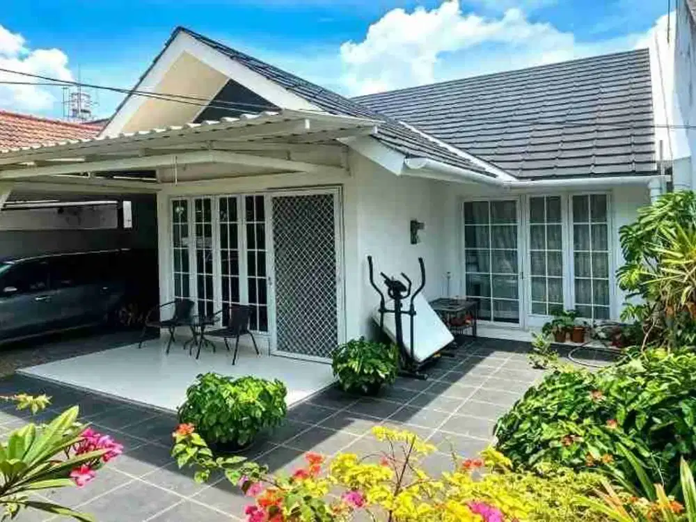 DIJUAL CEPAT RUMAH CANTIK DI KEMANG PRATAMA 2, BEKASI KOTA