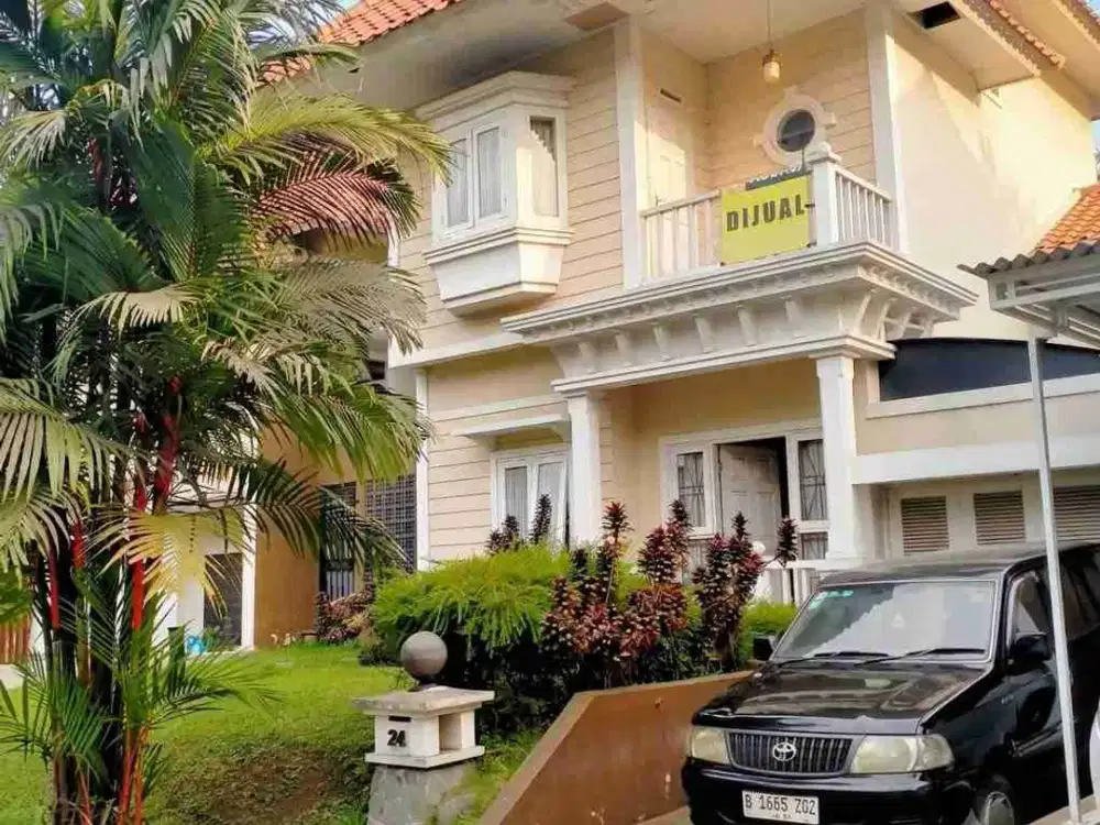 Rumah Bagus Konsep Eropa klasik di Cluster One Get System Kota Baru Parahyangan Bandung