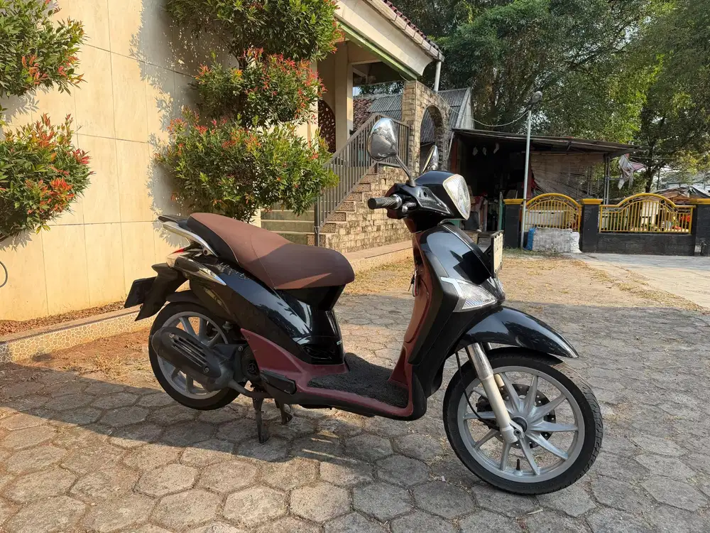 PIAGGIO LIBERTY 100 TAHUN 2014 ISTIMEWA