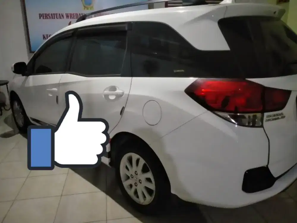 HONDA MOBILIO PUTIH MADIUN