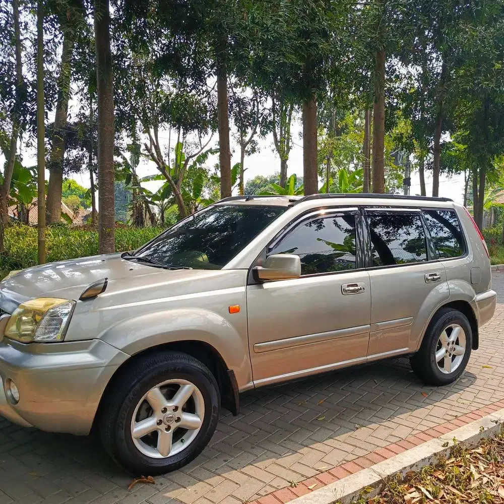 Nissan X-Trail 2003 Bensin