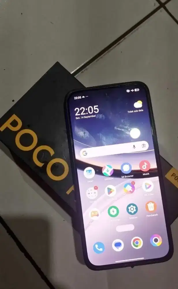 WTS POCO F7 12/512