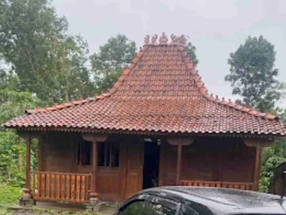 Rumah Joglo + Tanah Murah Cangkringan