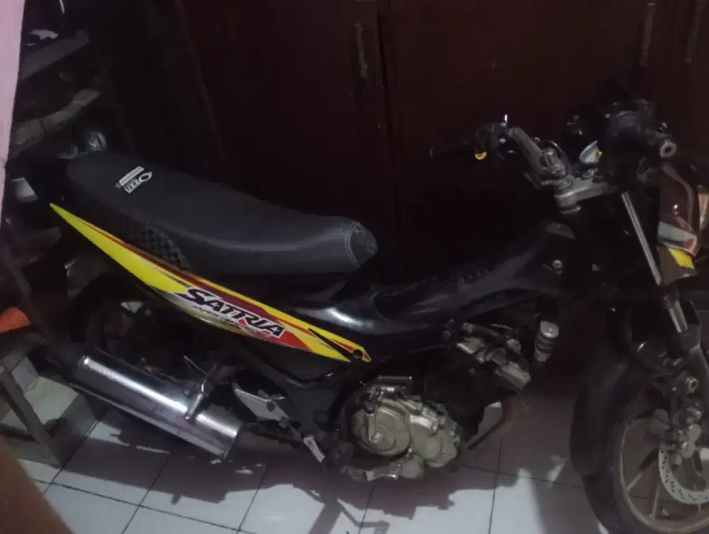 Suzuki satria Fu 150 CBS