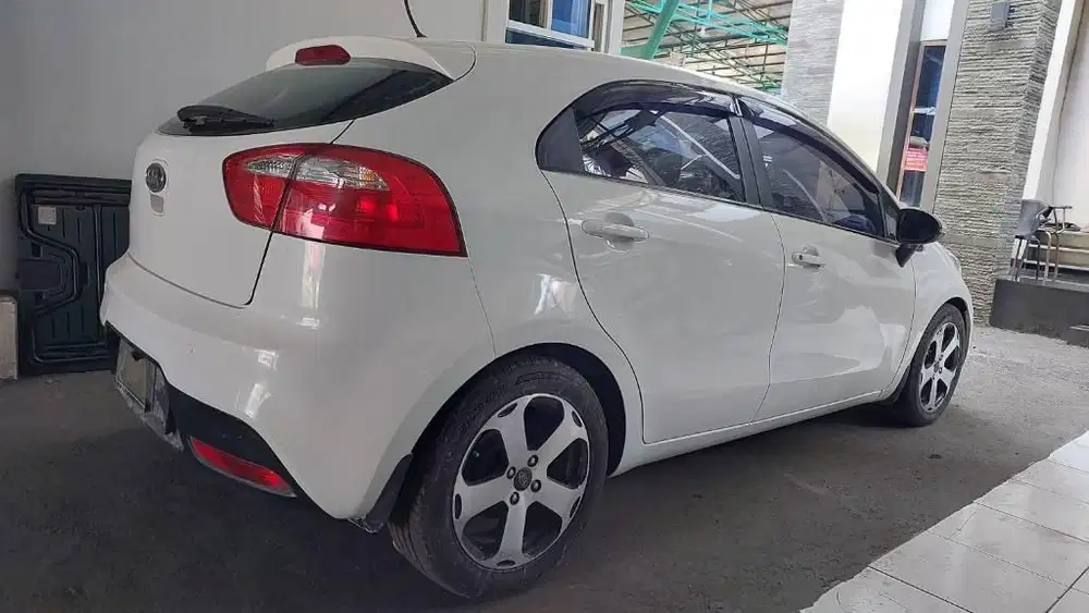 KIA RIO SE 1.4 Manual 2013 DP 15 Juta Mulus Siap Pakai