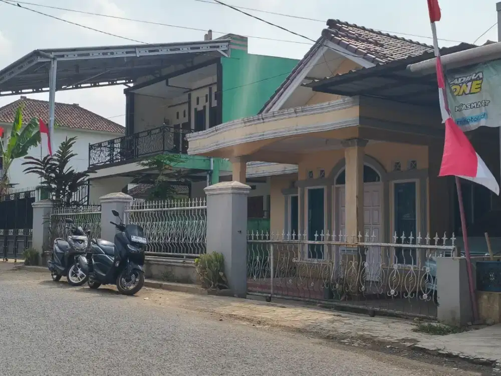 Rumah Kokoh 300m SHM di Bojong Purwakarta Strategis Samping Jalan, Cocok untuk Hunian & Tempat Usaha