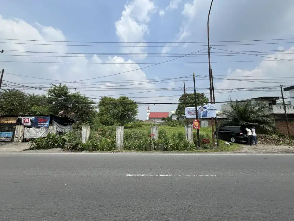 Tanah Hook di Jalan Medan Binjai KM 12.5 ( Sebelah Ajinomoto )