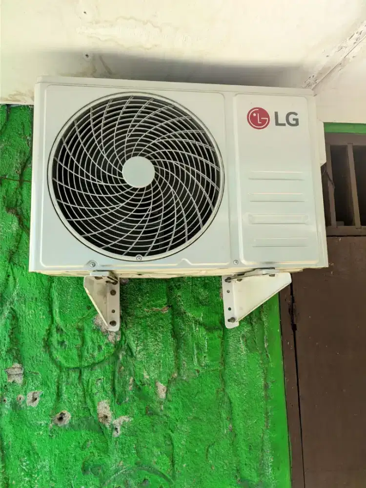 Ac merk LG ukuran ½ pk