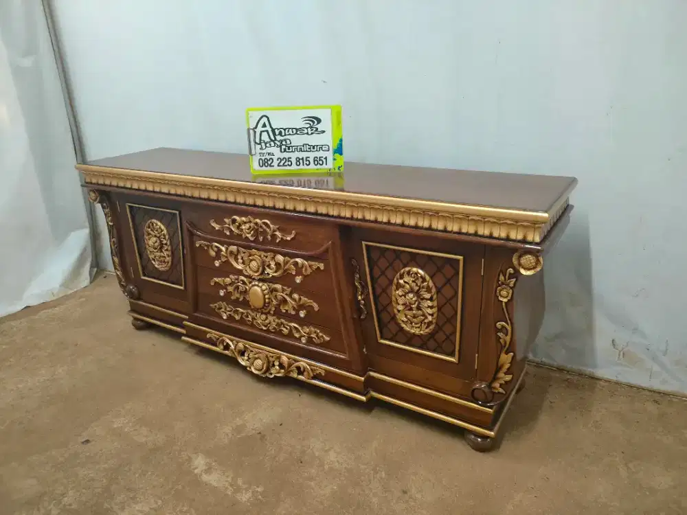 Bufet TV ukir Spanyol full kayu jati