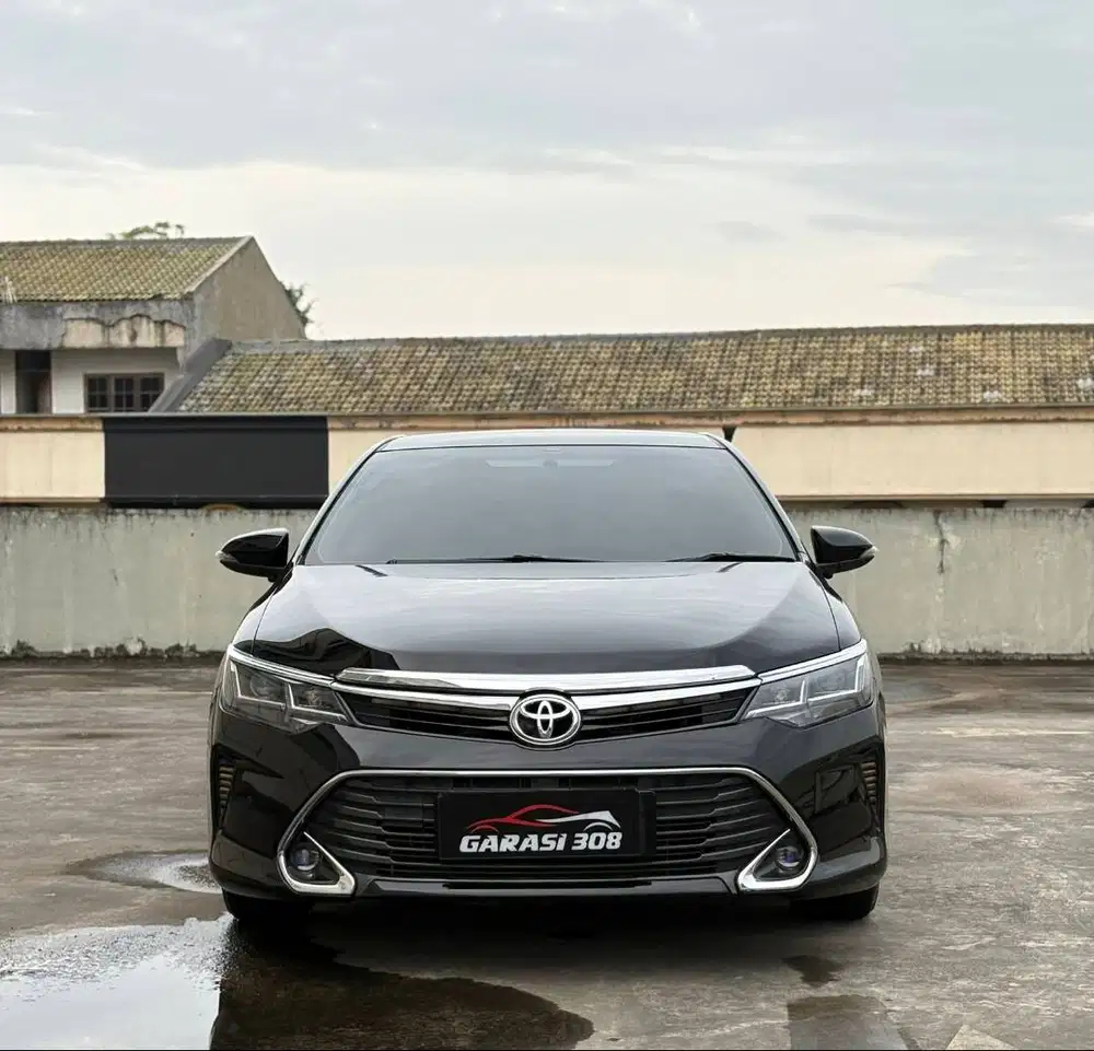 Toyota Camry 2.5 G AT 2018 Hitam Metalik KM 96 rb pajak 03-2027