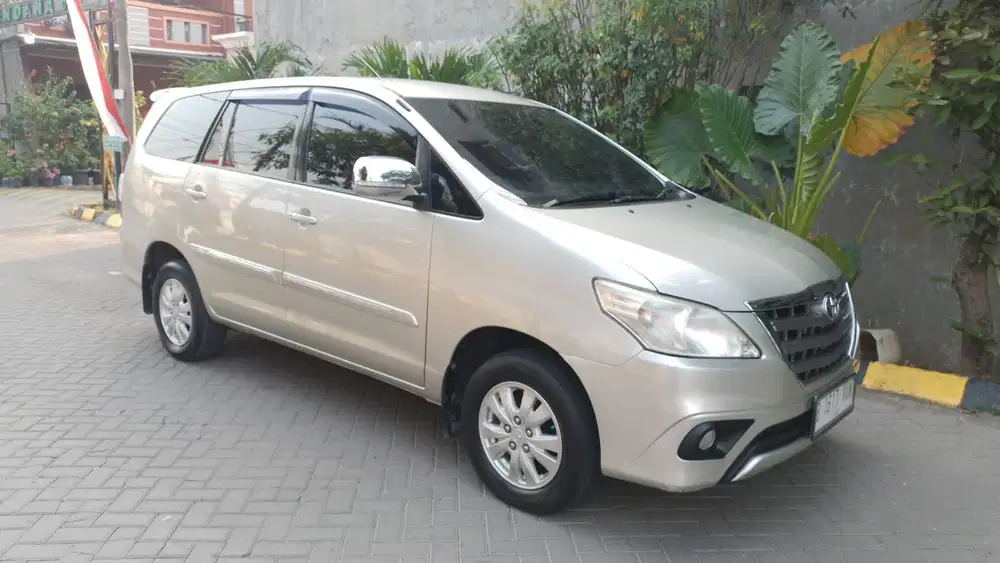 KIJANG INNOVA 2.0 G MATIC 2014