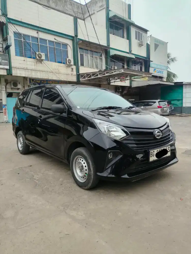Sigra 1.0 D manual 2024