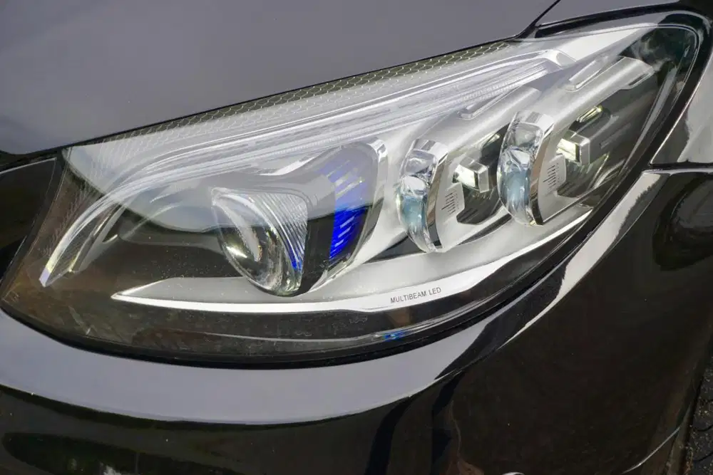 LOW ODO ! RARE ITEMS Mercedes Benz C300 W205 AMG FACELIFT 2019