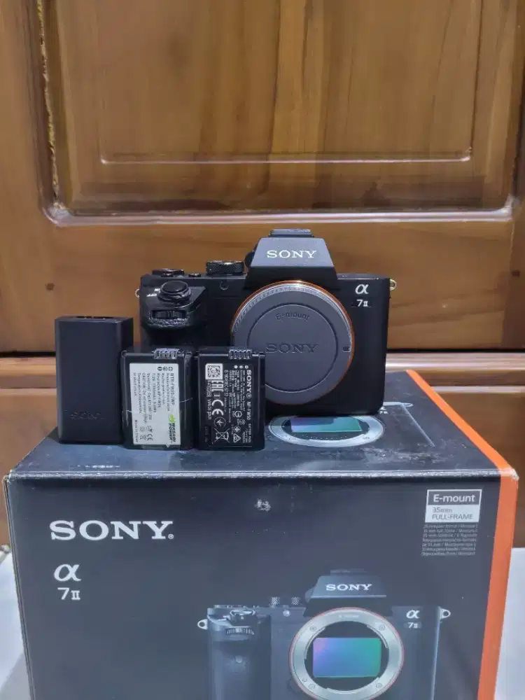 Kamera SONY a7ii FULLSET MULUS!! SC RENDAH!! MURAH!! BONUS!!