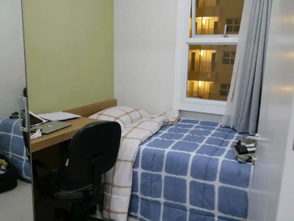 lantai rendah 2 kamar tidur depan unpar