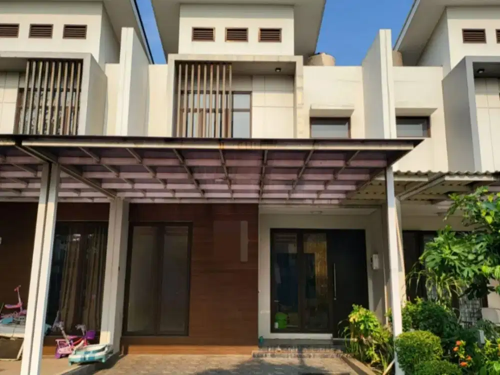 Dijual Rumah 2 Lantai di Cluster Shinano Jakarta Garden City (011)