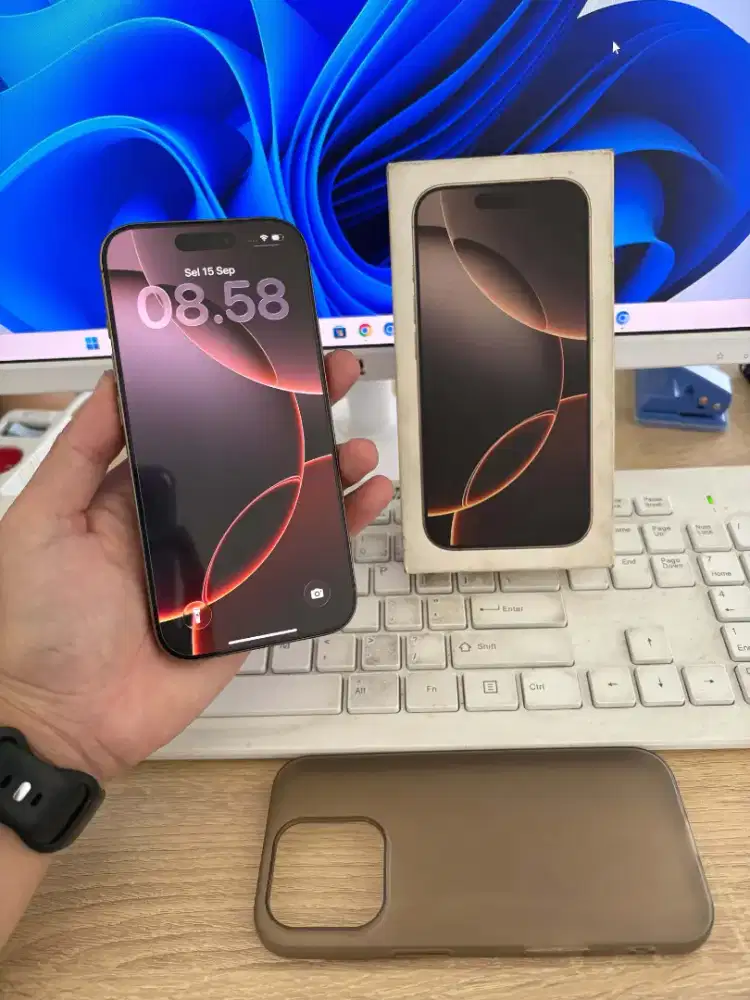 IPhone 16 PRO 128 Dessert Titanium Inter