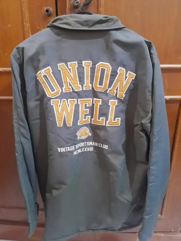 Union Well
Size S